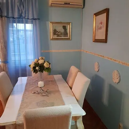 Apartment Zora Blue *